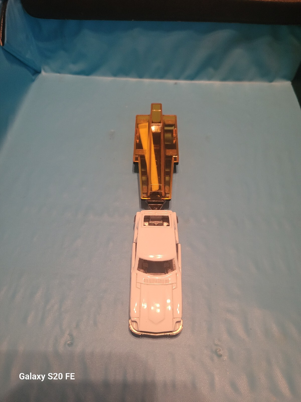 Picture 5 of 6