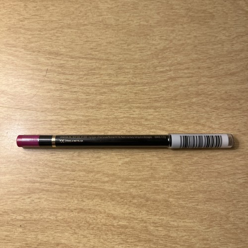LOreal Paris Makeup Colour Riche Matte Lip Liner #106 Strike-A-Matte-Ch - Picture 2 of 4