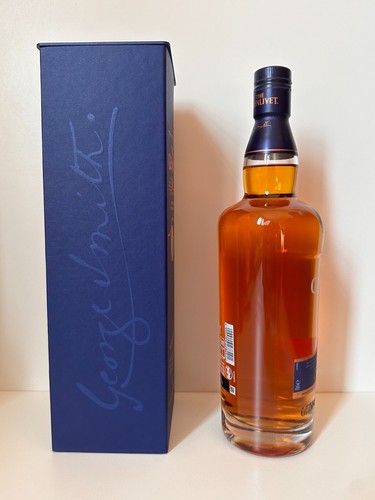 2 bottles of 18 year old whisky : Knockando & Glenlivet 70cl - Foto 11 di 13