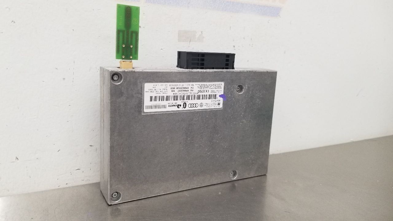 11 AUDI R8 COMMUNICATION CONTROL MODULE 8P0862335T