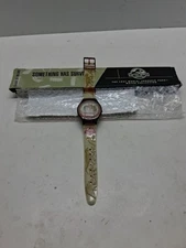 Jurassic Park Watch The Lost World 1997 Burger King NEW SOMETHING HAS SURVIVED