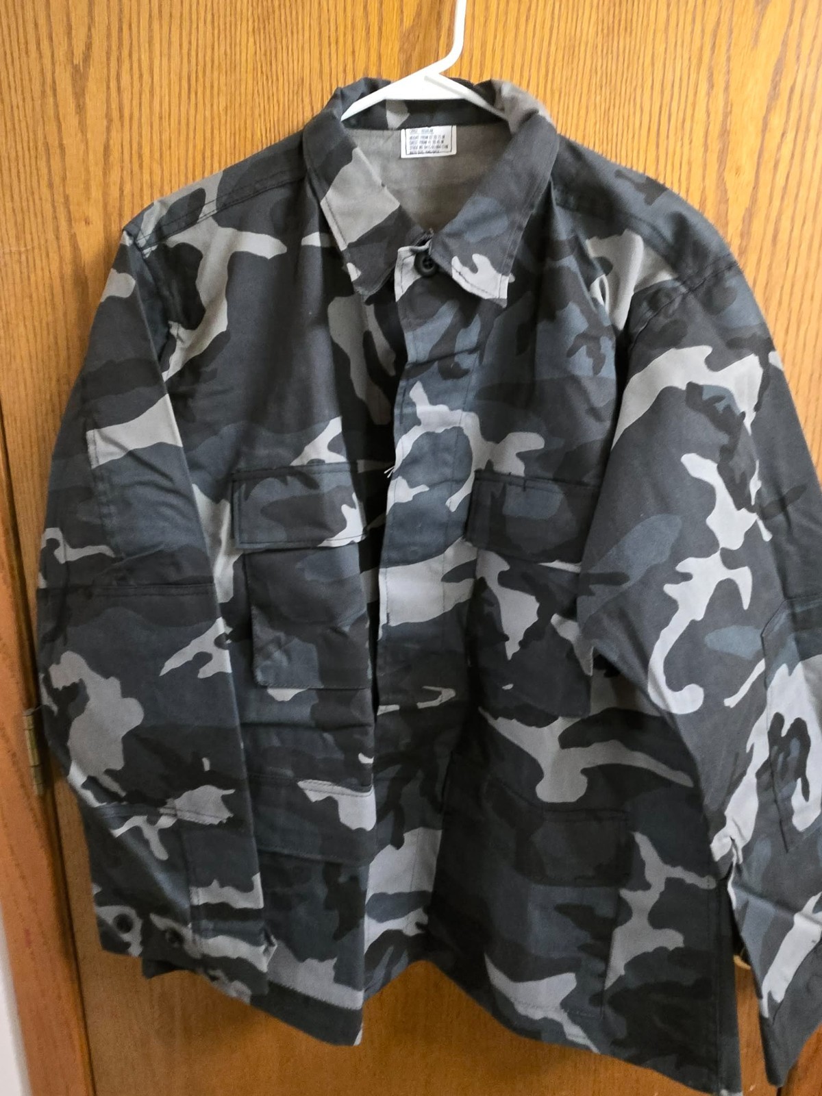 NEW   BDU Woodland BLACK & WHITE  Camouflage Jacket  Large-Regular