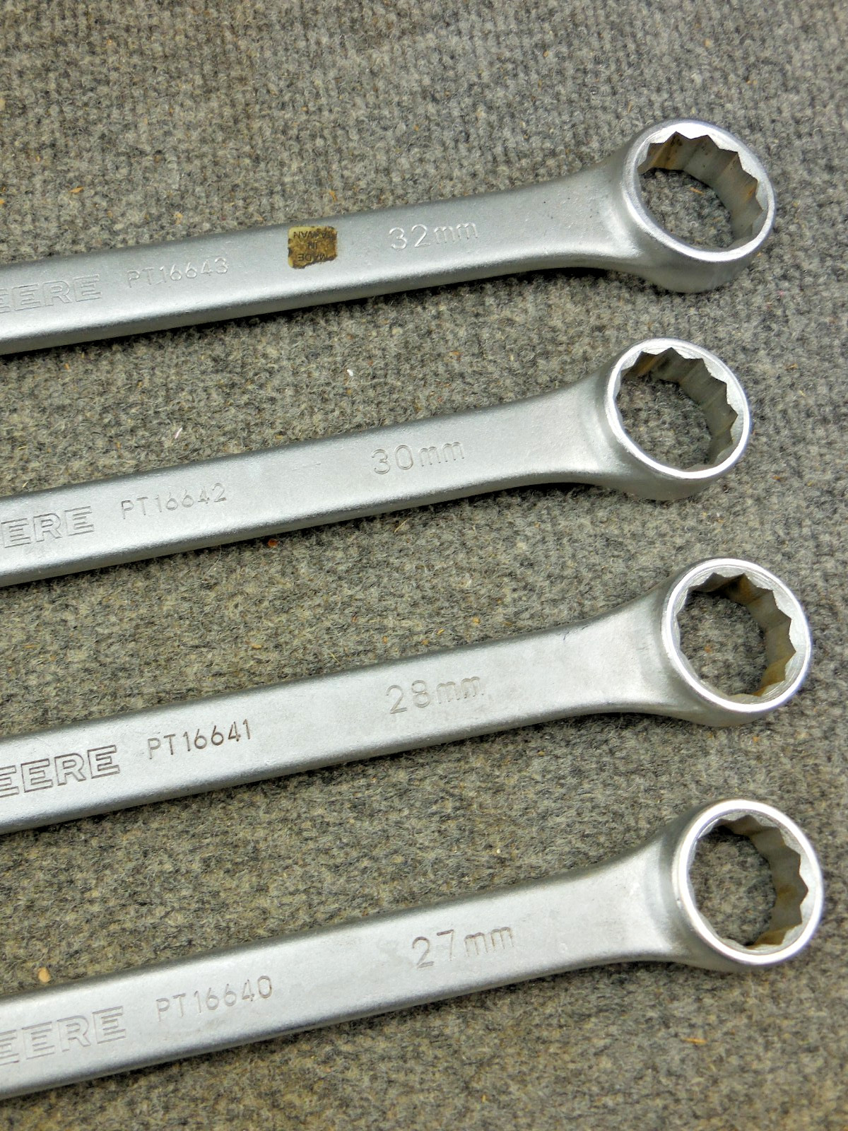 Vintage John Deere TY19923 Metric Wrench Set 20 21 22 23 24 25 26 27 28 30 32 MM