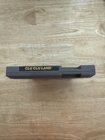 NES Clu Clu Land 5 Screw Authentic Nintendo Very Good Tested & Working