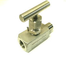 Needle Valve 1" Male x Female NPT 6000 PSI Stainless,  KF 14-105HT     L2693