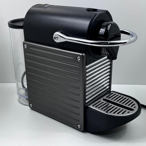Krups Nespresso Pixie Kaffeemaschine in Zündung Titangrau - gebraucht sehr gut