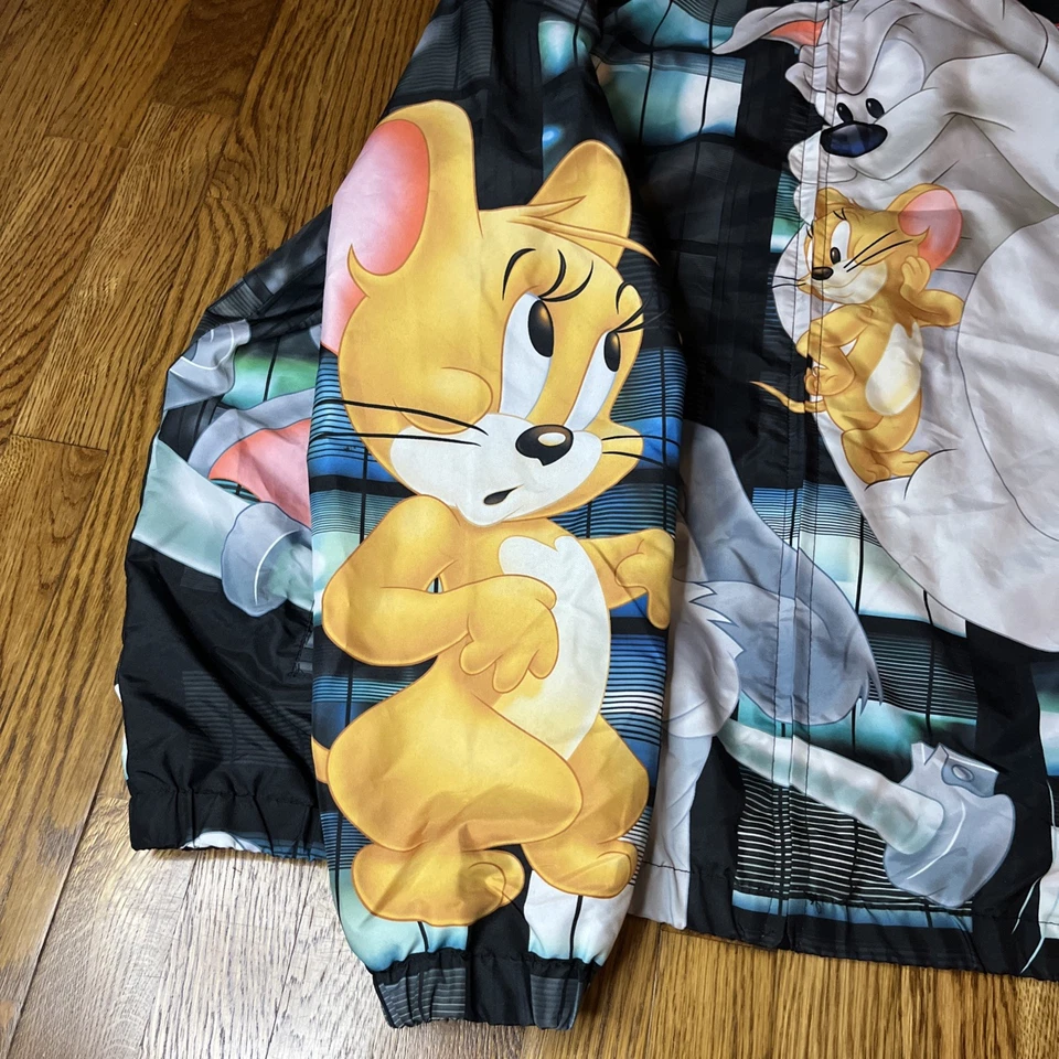 Members Only Tom and Jerry Men’s Graphic Midweight Hooded Jacket Full Zip 3XL - Image 3 of 4