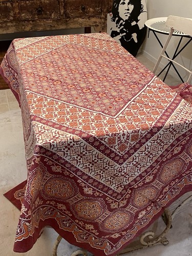 Beauville French Sateen Tablecloth La BOHEME red Garnet 67x67” New Without tag