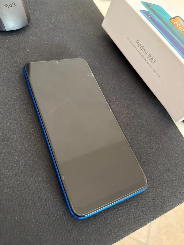 Redmi 9AT Blu 32GB + vetrini compatibili