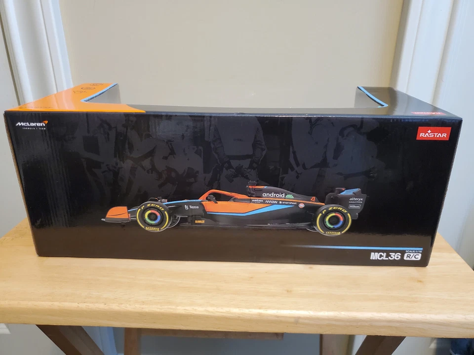 Rastar 2.4 GHz R/C F1 Car McLaren MCL36 Scale 1:18 - Image 4 of 4