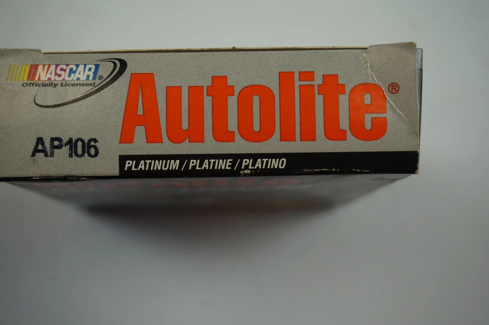 Autolite Spark Plug Platinum AP106 Pack Of 4 NOS - Image 3 of 4
