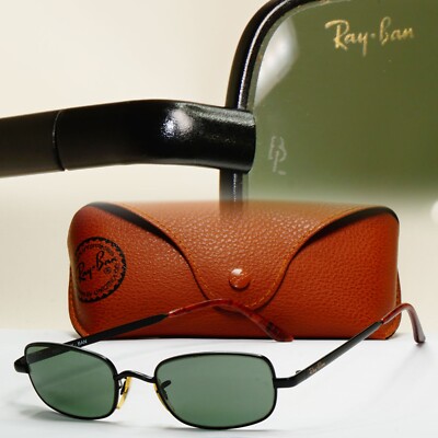 Ray-Ban Sunglasses Vintage 1999 Bausch & Lomb Black Green W2951