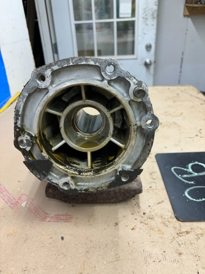 1980 81 82 83 84 85 86 FORD F150 F250 T170 T-170 BW1345 ADAPTER ADAPTOR OEM USED - Image 2 of 4