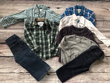 Children  s Place, Gymboree 18-24 Mo, 2T Shirt Button Down Sweater Denim Xmas Boy