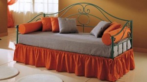 Letto Singolo Imbottito Con Letto Estraibile