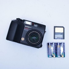 OLYMPUS CAMEDIA C-4040ZOOM Compact Digital Camera Tested Working Japan