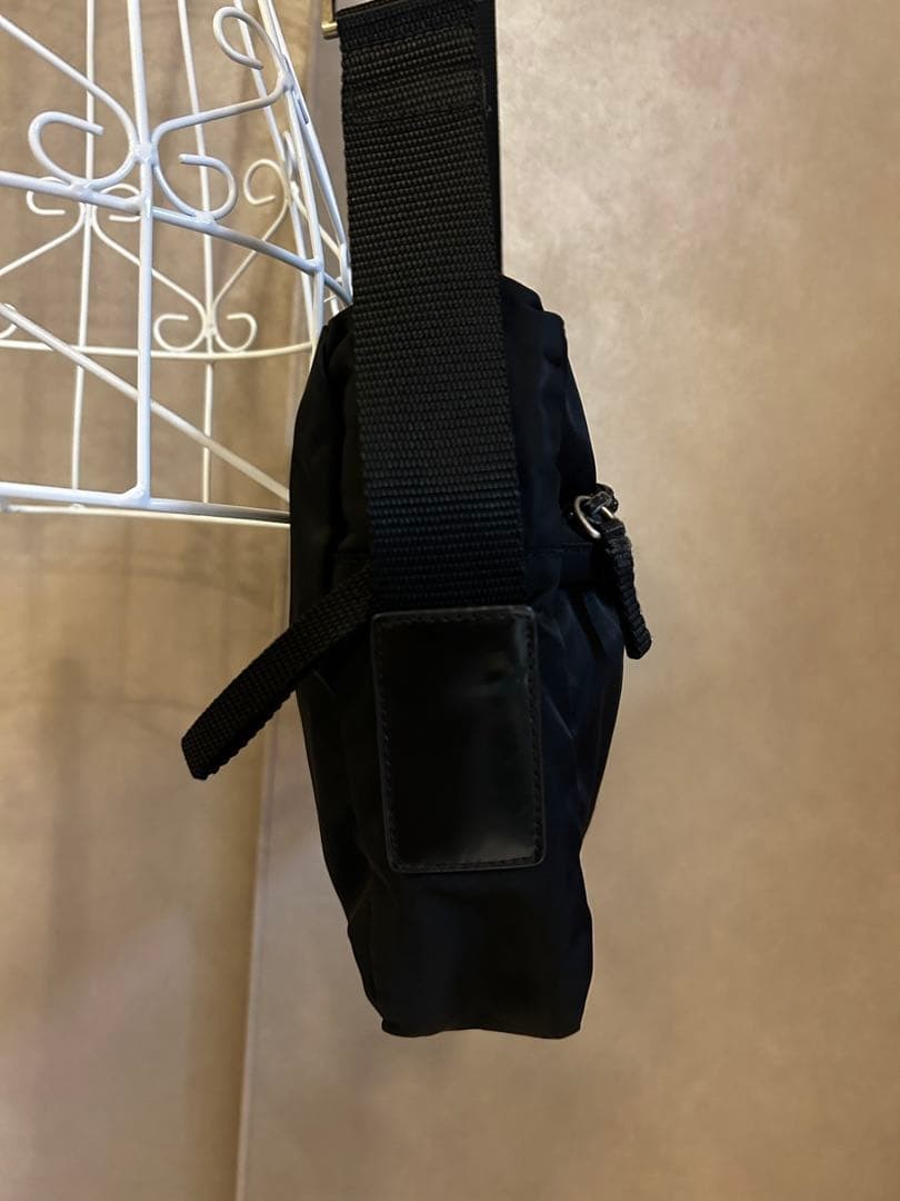 PRADA Tessuto Nylon Camera Bag Crossbody Shoulder Bag Black Zip Pocket thumbnail 4