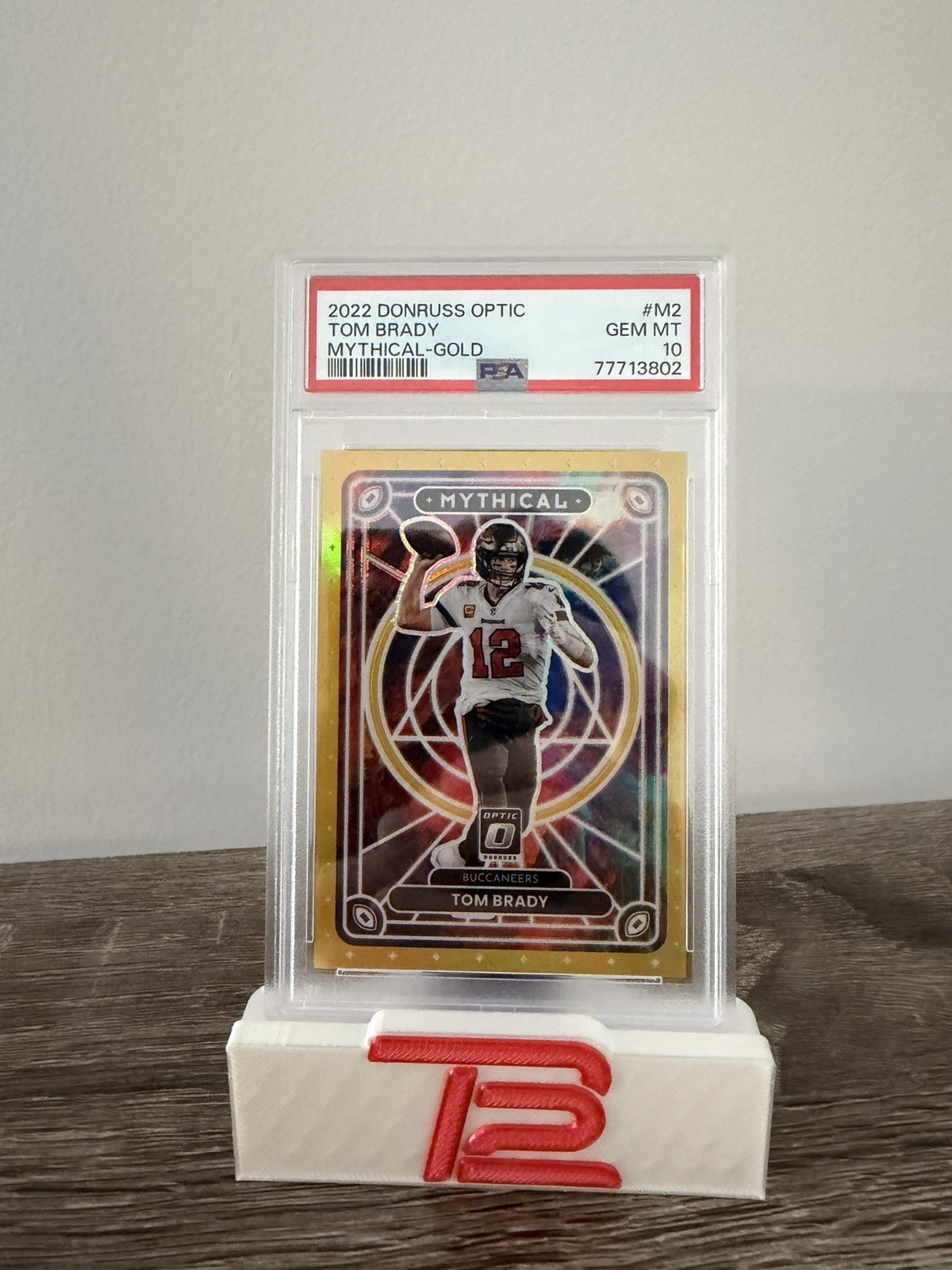 2022 Optic Tom Brady GOLD Mythical 7/10 #M-2 # match for 7 Super Bowl Wins 🐐💥