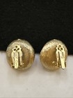 Vintage Coro Pink Faux Pearl Stud Earrings Gold Tone Clip On — photo 3