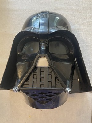 Disney Store Darth Vader Electronic Mask Helmet 2014 Star Wars Voice Changer