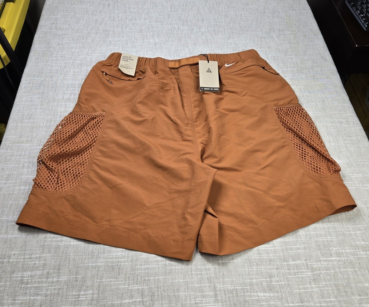 NIKE ACG Snowgrass Cargo Shorts XL Tall Mens Brown White Zip