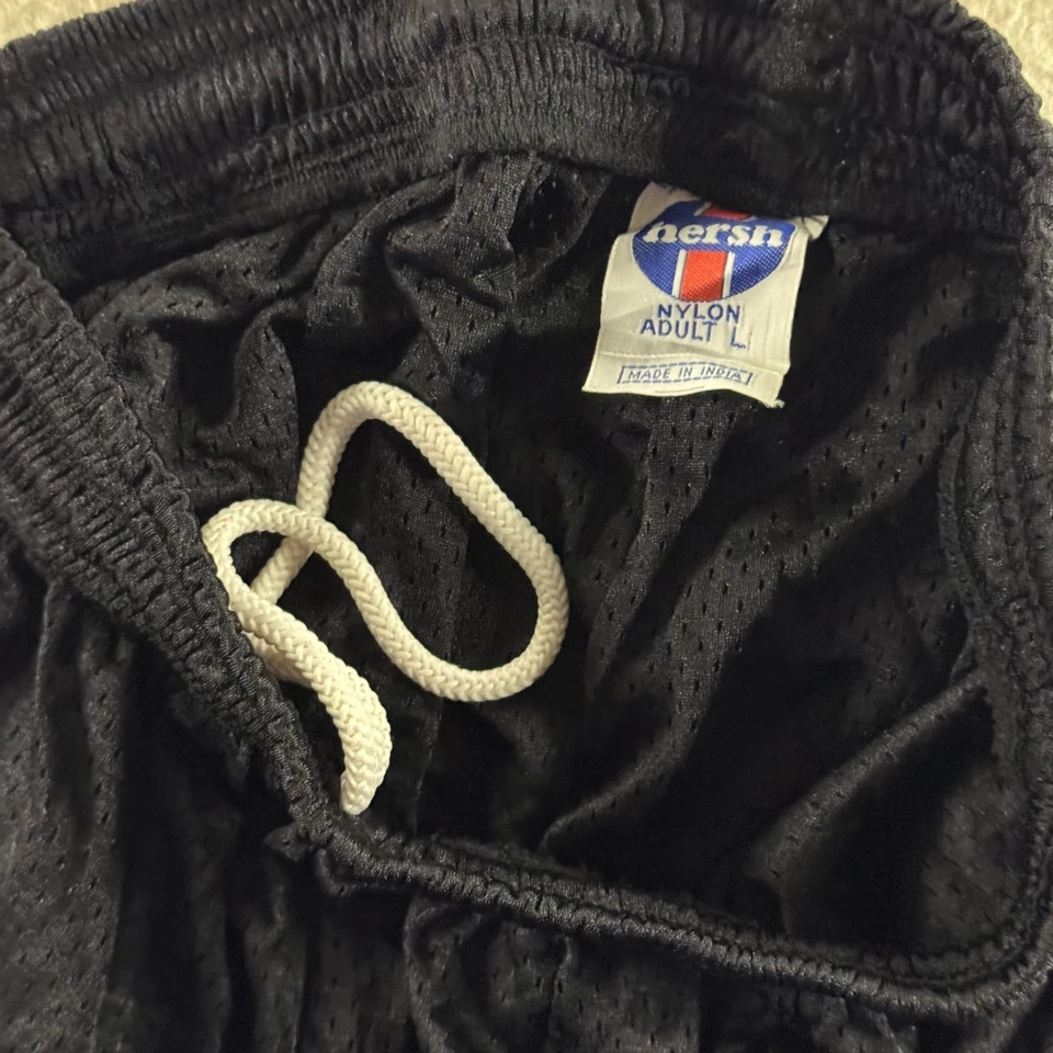 Lote de shorts esportivos masculinos vintage anos 90 Hersh nylon malha L preto vermelho basquete - Imagem 4 de 4