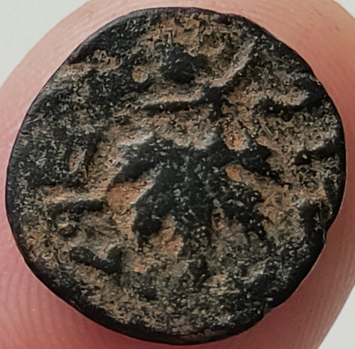 The First Jewish Revolt A.D.66-70, Authentic Ancient Judaea Prutah coin - Picture 2 of 2