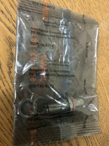 1pc AMPHENOL RF DIVISION 132194 Connector rf coaxial sma rt angle