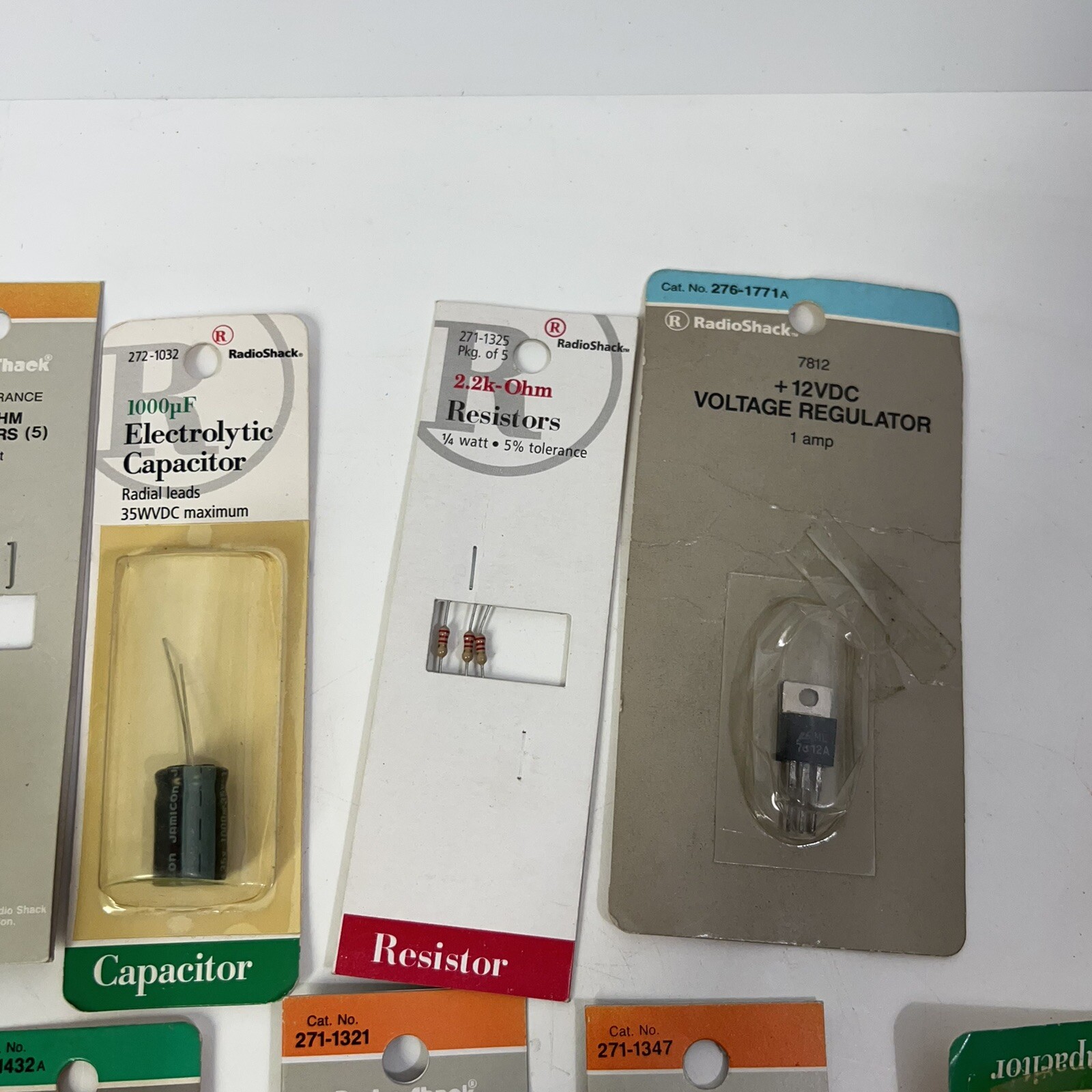 VINTAGE Lot of 20 Resistors Capacitors RadioShack Electronics FACTORY