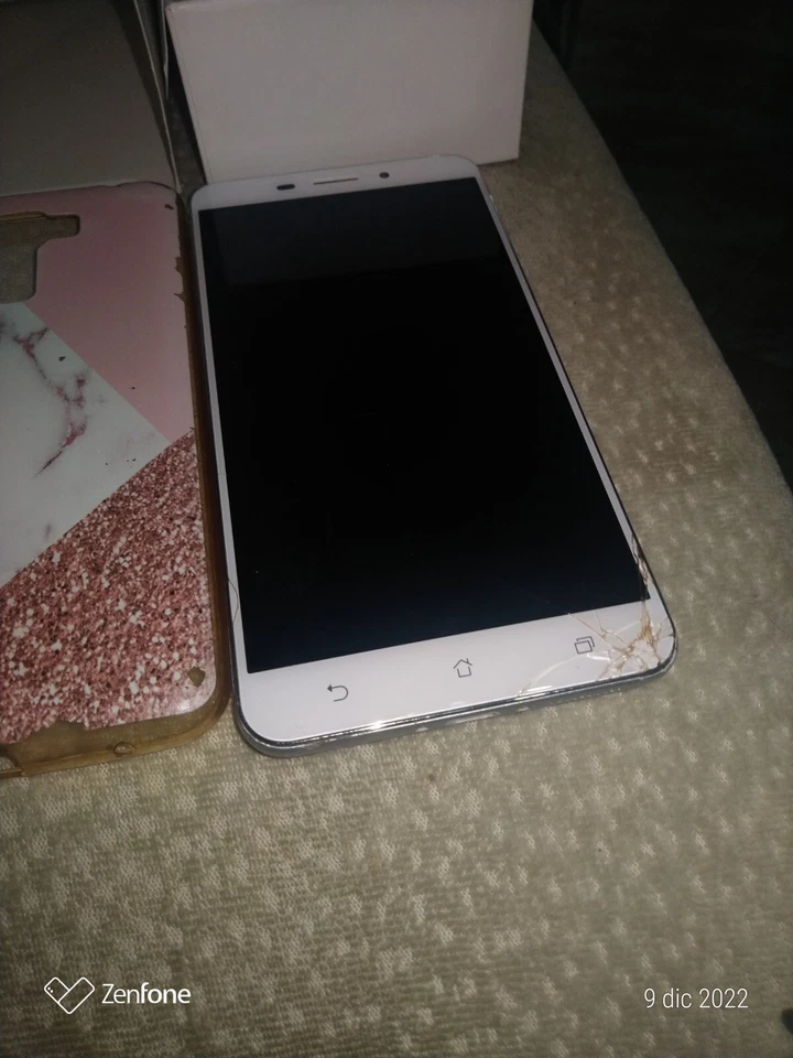 Smartphone zenfone 3 zc551kl - Immagine 2 di 3