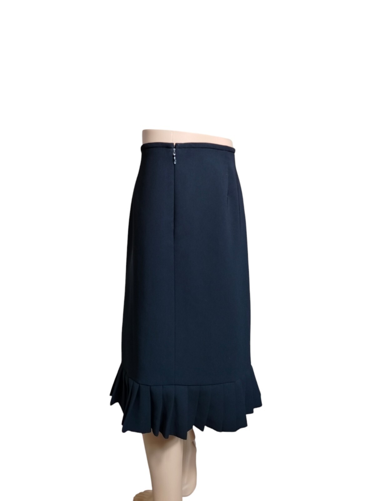 Tahari Skirt Women's 10 Black Pleated Ruffles Corpcore Professional Office