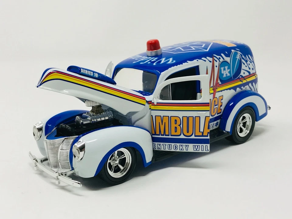 Kentucky Wildcats LIMITED EDITION 1 of 300 Street Rod AMBULANCE Diecast Bank - Image 2 of 4