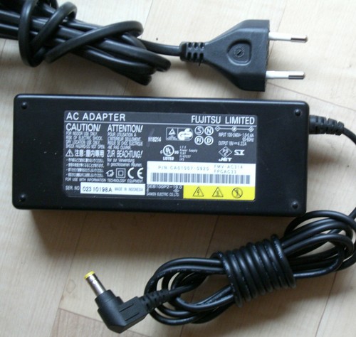 original Netzteil Fujitsu Lifebook E751 S751 A781 S761 S7000 Ladekabel Ladegerät - Bild 2 von 3
