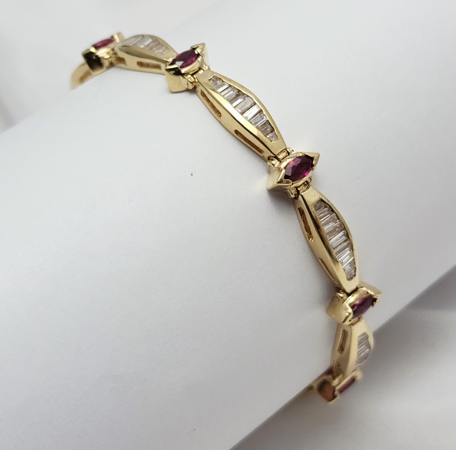 Unique 14K Solid Yellow Gold Designer Ruby & Diam… - image 2