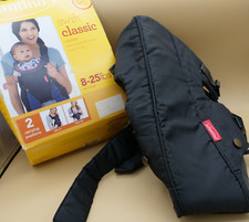 Infantino Swift Classic Carrier 200-429R 8-25 Lb 2 Adjustable Positions Bib