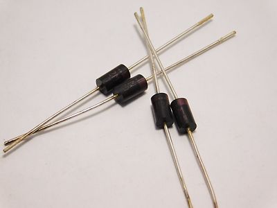 RC2 / DIODE / 4 PIECES (qzty)