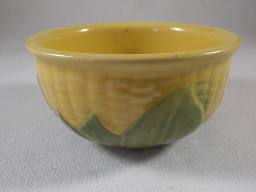 Vintage Shawnee Pottery Corn King Mixing Bowl #5 Small