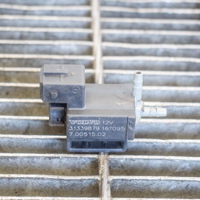 Magnetventil VOLVO XC90 MK2 D5 AWD 70051502 31339879 2.0 Diesel 