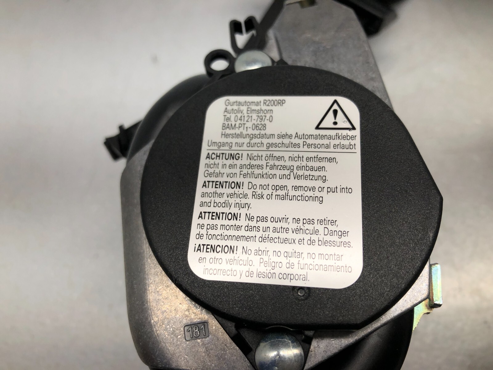 2017-2024 MASERATI LEVANTE S RIGHT PASS FRONT SEATBELT SEAT BELT RETRACTOR OEM