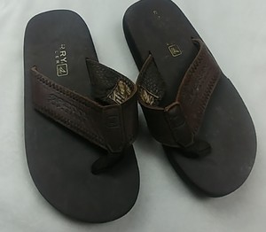 kids sperry flip flops