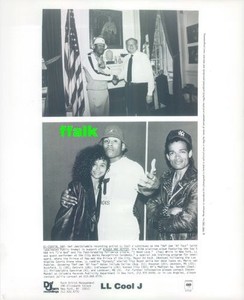 Press Photo: LL COOL J Ed Koch TROY BEYER Mario Van Peebles 8x10 B&W 1987