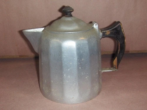 VTG Antique Aluminum Wagner /Sidney O /2 QT Coffee /Tea Pot 1902
