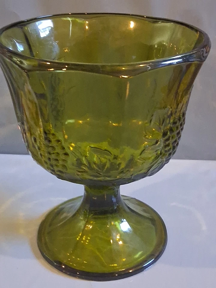 Indiana Glass Vintage Green Harvest Grape Round Footed Compote/Candy Dish  - Image 3 of 4