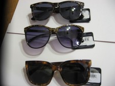 3X Foster Grant Sunglasses Black Fames New w/ Tags Max Blok 100 UVA UVB Protect