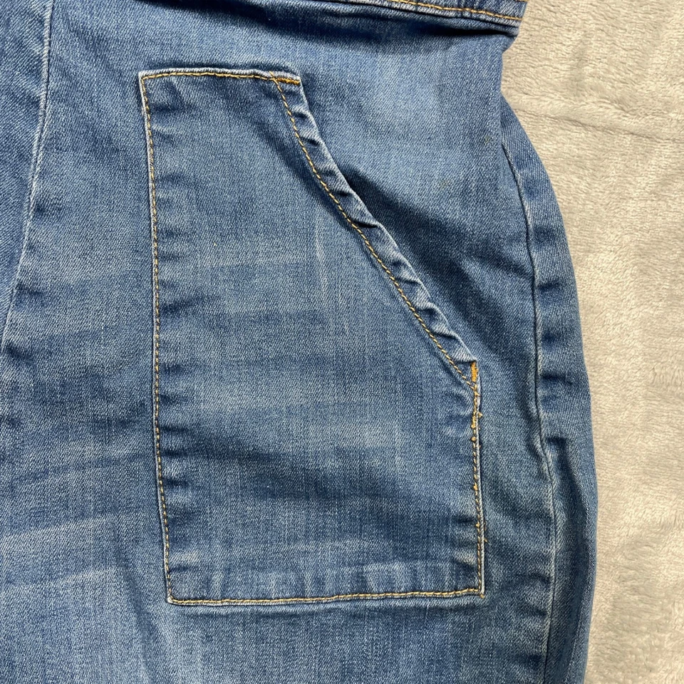 Dollhouse Women's Denim Overalls Jumpsuit Wide Leg Jeans Size 7 W 28 - Image 4 of 4