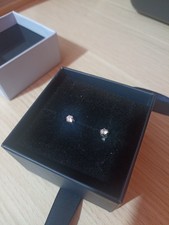 Orecchini diamante per chi ha i buchi alle orecchie, mai usati (nuovi)