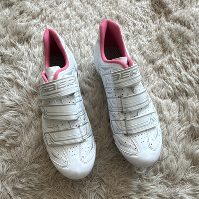 Gaerne Rennradschuhe weiß pink schwarz rot, Klettverschluss, 3-Schrauben-System