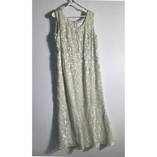 David's Bridal Sage Green Floral Burnout Beaded Maxi Dress Plus Size 20W Formal