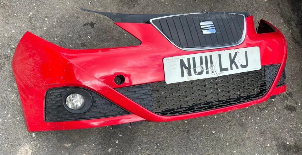 2011 SEAT IBIZA  Hatchback Complete Front Bumper Red   - Image 3 of 4