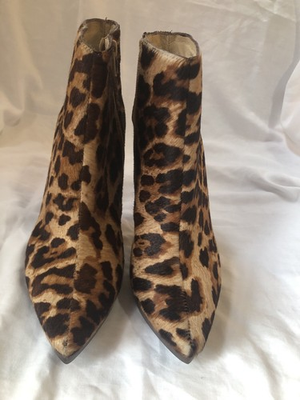 #ad Steve Madden Survey Leopard Calf Hair Ankle Booties Women’s 8.5M Made in Italy $59.99